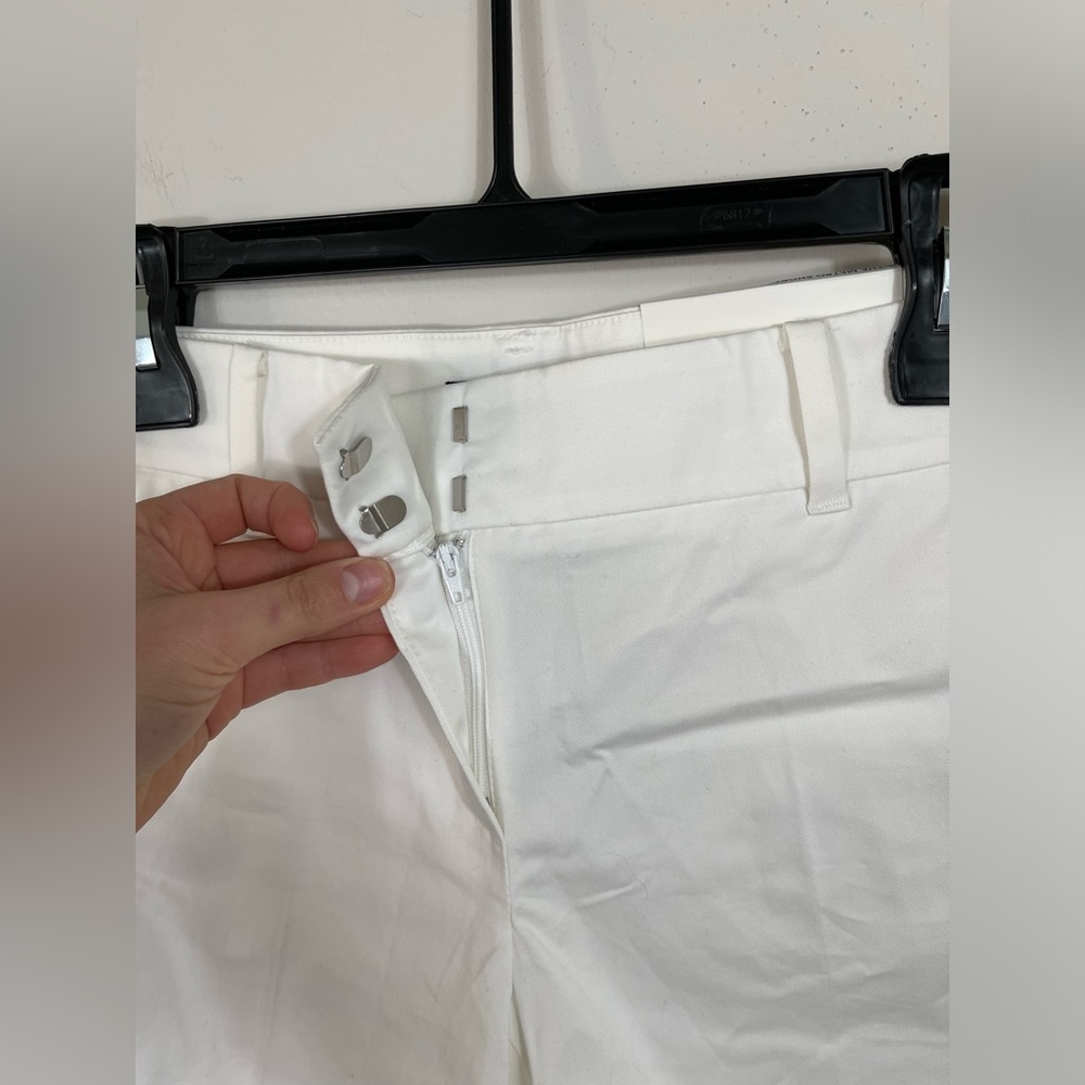 AnnTaylor Loft Shorts White Cotton Pockets Structured Flat Front TheOpenTrunk - Picture 5 of 10